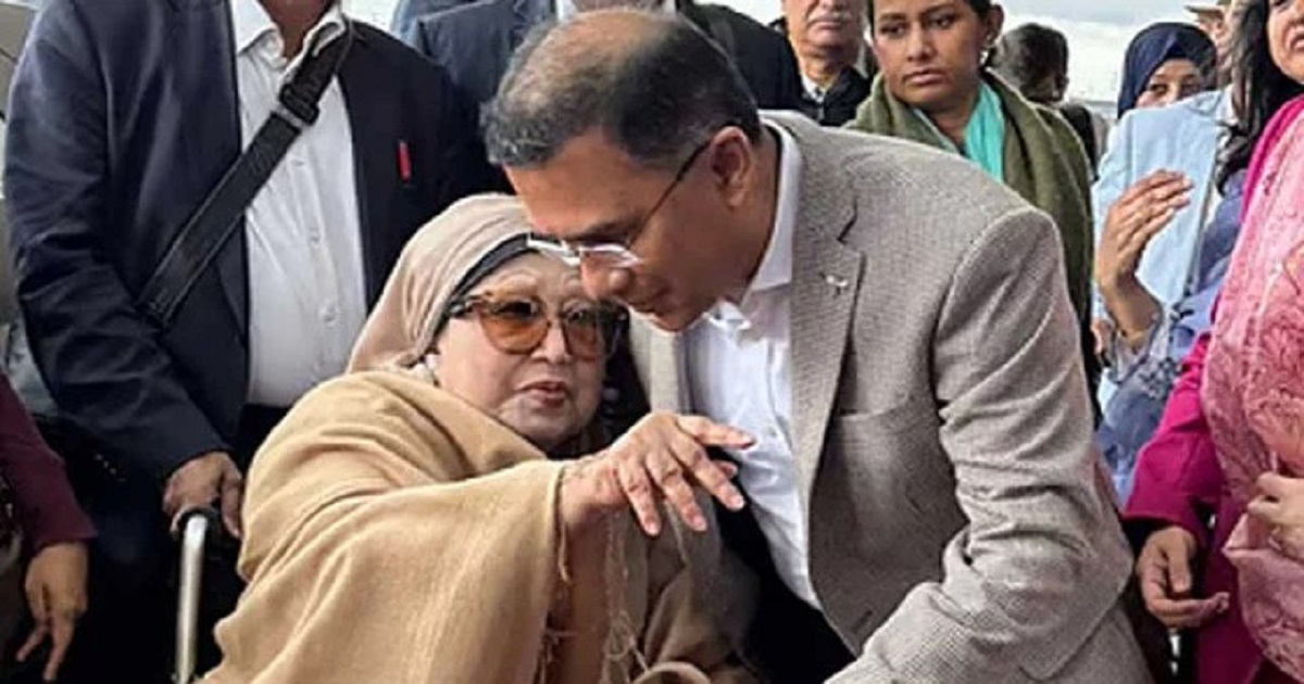 অসুস্থ মায়ের জন্য দেশবাসীর কাছে দোয়া চাইলেন তারেক রহমান