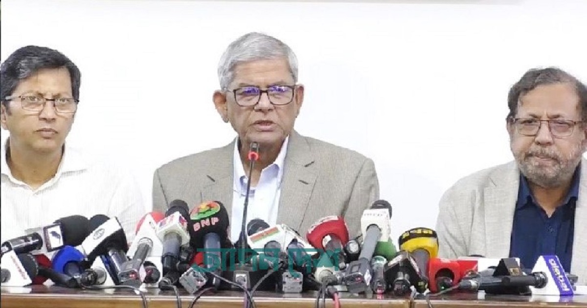 ‘খালেদা জিয়াকে বিদেশে নেয়ার মতো শারীরিক অবস্থা নেই’