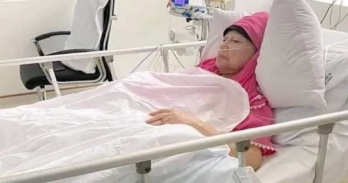 খালেদা জিয়ার অবস্থা সংকটাপন্ন: প্রস্তুত রাখা হয়েছে আইসিইউ