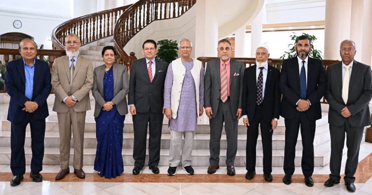 নির্বাচন প্রসঙ্গে প্রধান উপদেষ্টাকে অবহিত করলেন সিইসি