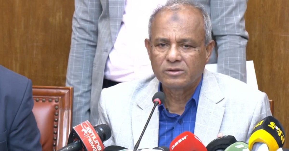 হত্যাকাণ্ড বন্ধের ‘ম্যাজিক’ আমার কাছে নেই: স্বরাষ্ট্র উপদেষ্টা