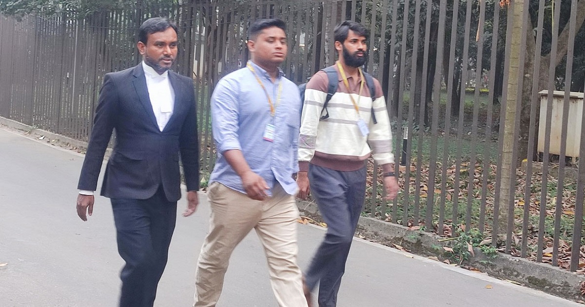 আবু সাঈদ হত্যা: সাক্ষ্য দিতে ট্রাইব্যুনালে হাসনাত আবদুল্লাহ