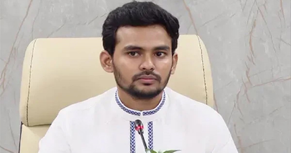 ঢাকা-১০ আসনে মনোনয়ন ফরম সংগ্রহ করেছেন আসিফ মাহমুদ