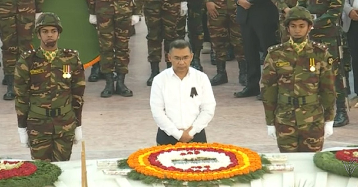 খালেদা জিয়া কবরে শ্রদ্ধা জানালো বিএনপি