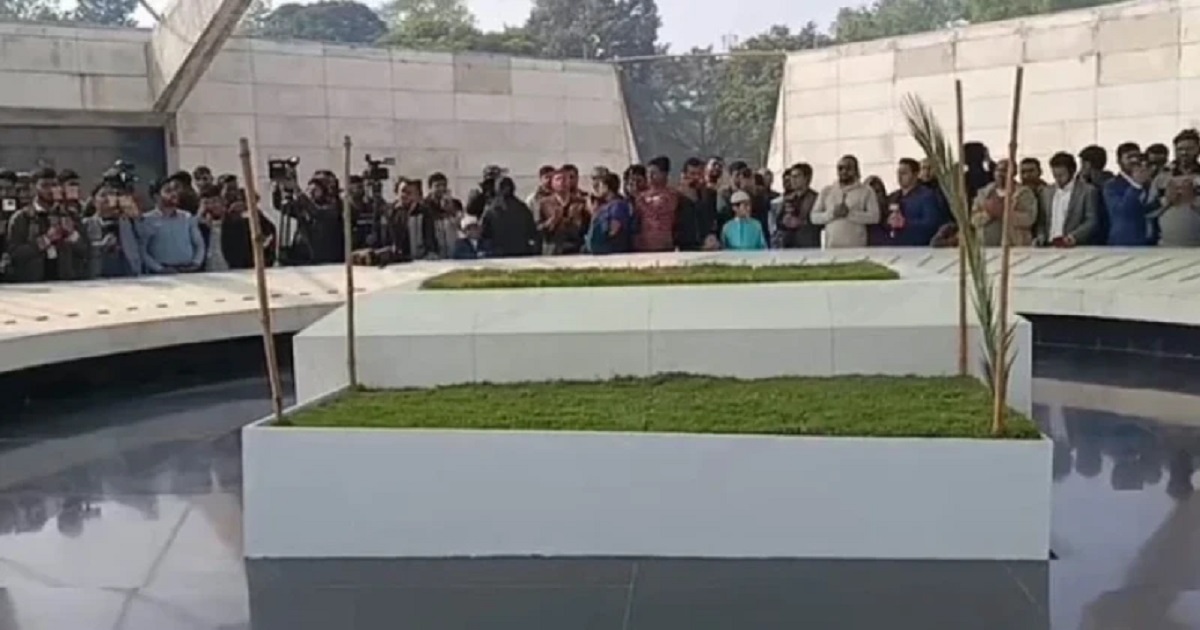 সবার জন্য উন্মুক্ত জিয়াউর রহমান ও বেগম খালেদা জিয়ার সমাধিস্থল