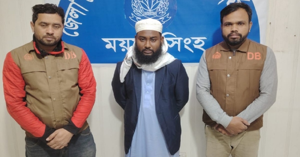 ভালুকা শ্রমিক হত্যা: লাশ পোড়ানোর নেতৃত্বদাতা ইয়াছিন ঢাকায় গ্রেফতার