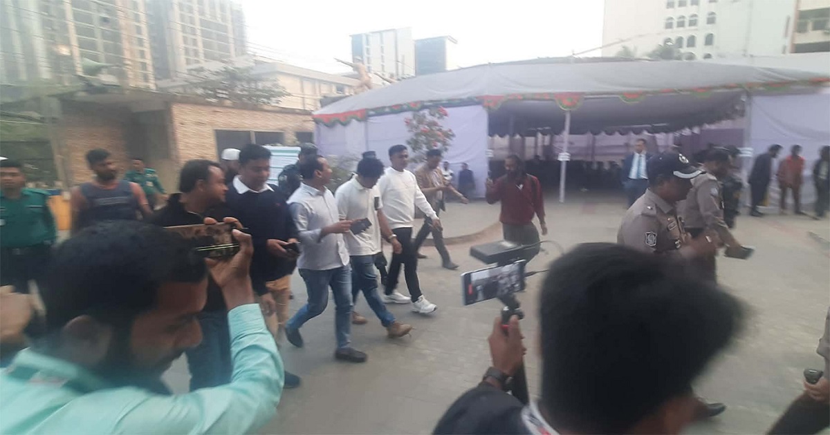 ইসিতে আলোচনায় ছাত্রদলের প্রতিনিধি দল