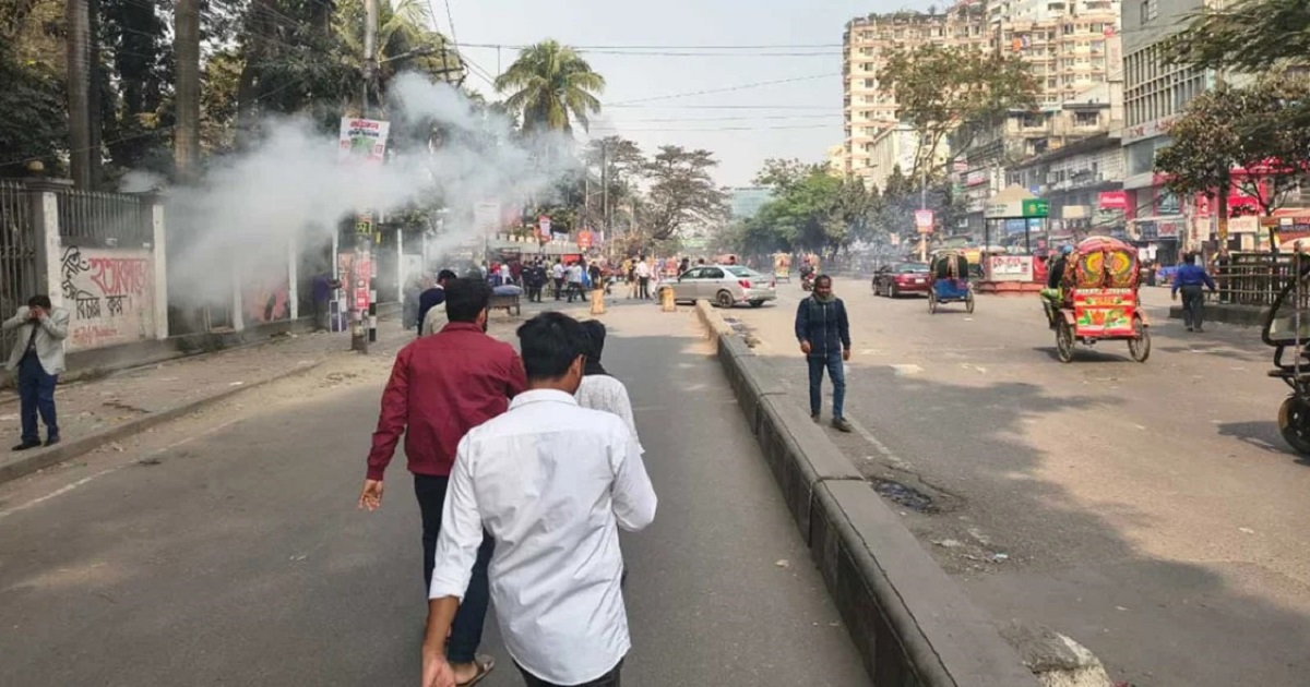 আবারও সংঘর্ষ ঢাকা কলেজ ও আইডিয়াল কলেজ শিক্ষার্থীদের