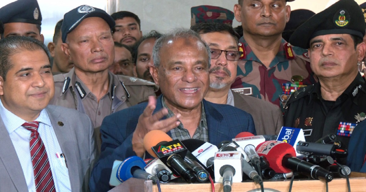 ভোট কারচুপির কোনও ধরনের শঙ্কা নেই: স্বরাষ্ট্র উপদেষ্টা