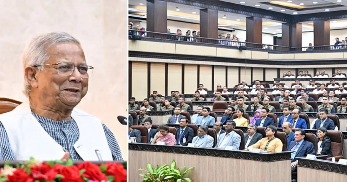 নিজ কার্যালয়ে বিদায়ী ভাষণ দিলেন প্রধান উপদেষ্টা