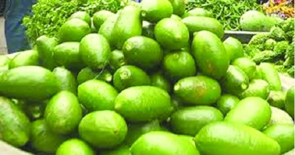 রোজার প্রথম দিনেই নিত্যপণ্যের বাজার চড়া, এক হালি লেবু ১২০ টাকা