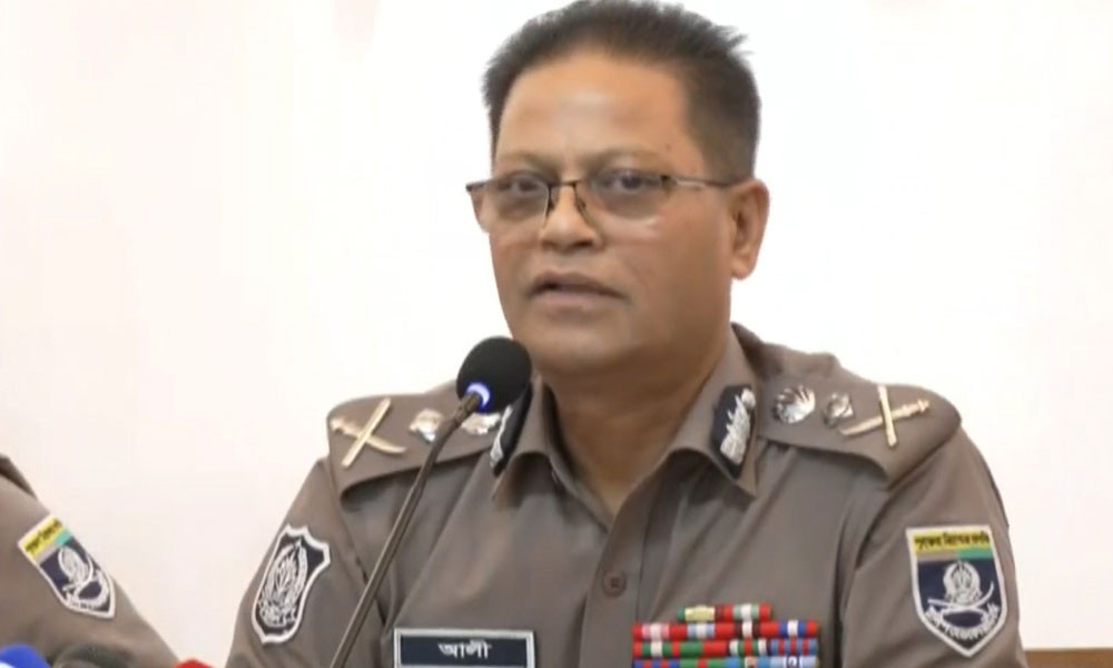 হাদি হত্যায় গ্রেপ্তার দুইজনকে অচিরেই ফিরিয়ে আনা হবে: আইজিপি