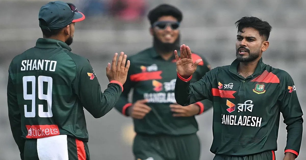 পাকিস্তানের ওপেনিং জুটির  ভাঙন