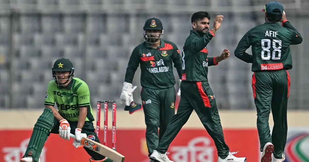 বাংলাদেশকে জিততে ২৭৫ রানের টার্গেট দিলো পাকিস্তান