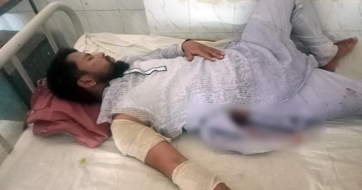 যুবককে কুপিয়ে টাকার ব্যাগ ছিনতাই
