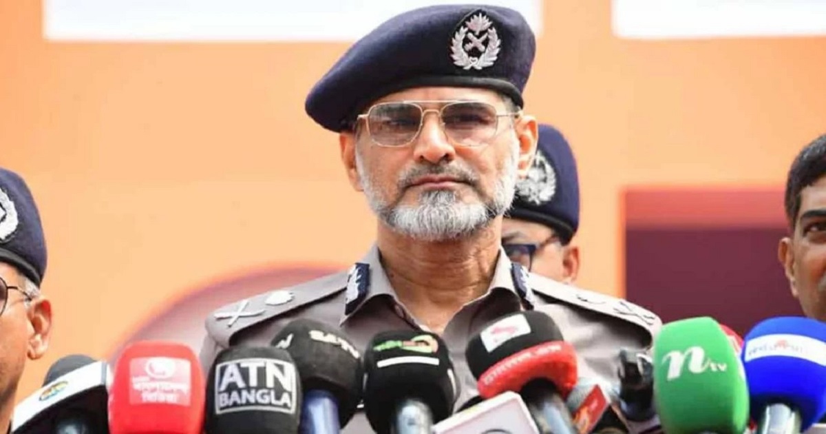 ঈদ যাত্রা নির্বিঘ্ন করতে ট্রাক ও কাভার্ড ভ্যান চলাচলে নিষেধাজ্ঞা : ডিএমপি কমিশনার