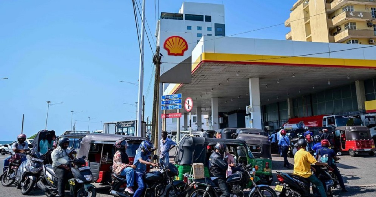 সাপ্তাহিক ছুটি ৩ দিন করলো শ্রীলঙ্কা