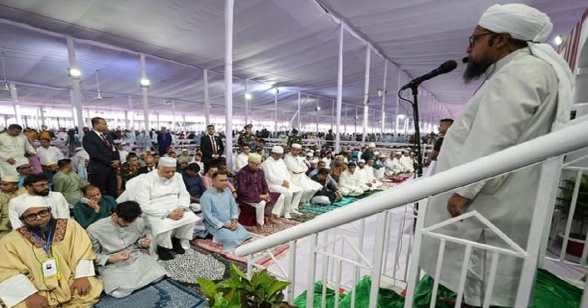 রাষ্ট্রপতি ও প্রধানমন্ত্রীর অংশগ্রহণে ঈদুল ফিতরের প্রধান জামাত অনুষ্ঠিত