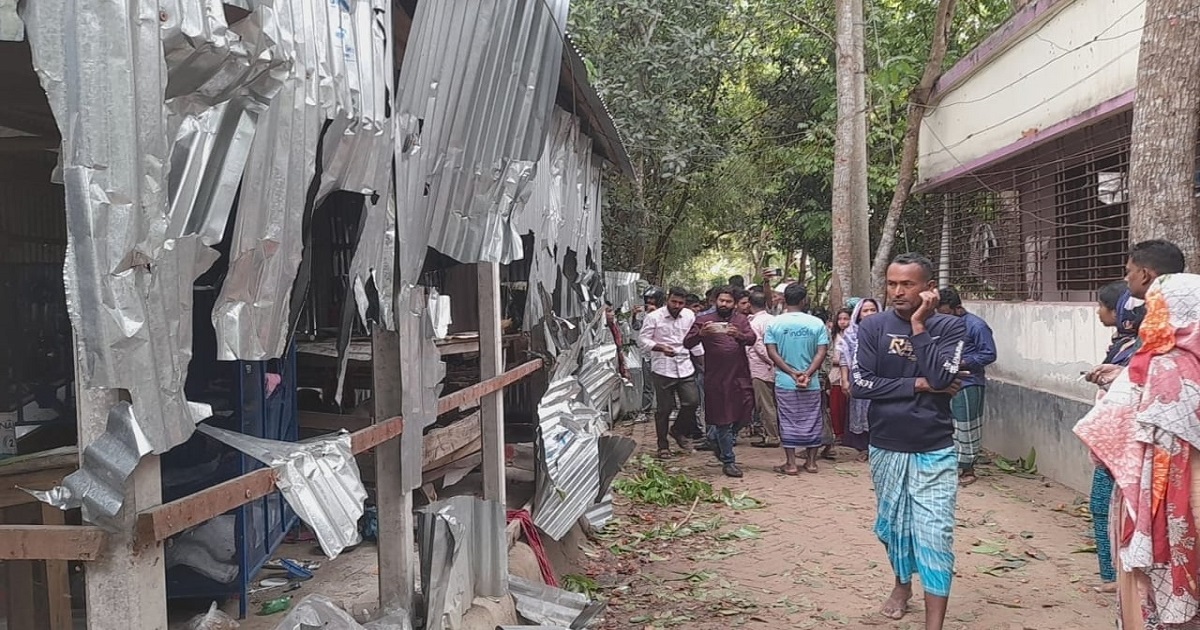 ভাঙ্গায় ঈদের নামাজের পর রক্তক্ষয়ী সংঘর্ষ, আহত অন্তত ২৫