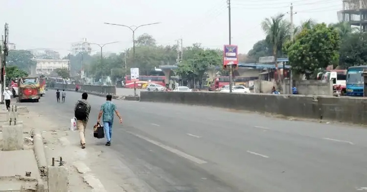 ঈদের ছুটিতে ফাঁকা ঢাকা, নিস্তব্ধতায় ভিন্ন আমেজ