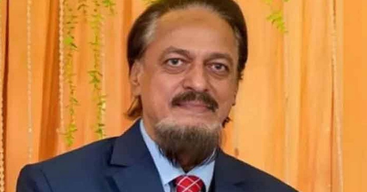 ট্রাইব্যুনাল চেয়ারম্যানের ফেসবুক-হোয়াটসঅ্যাপ অ্যাকাউন্ট হ্যাক, থানায় জিডি