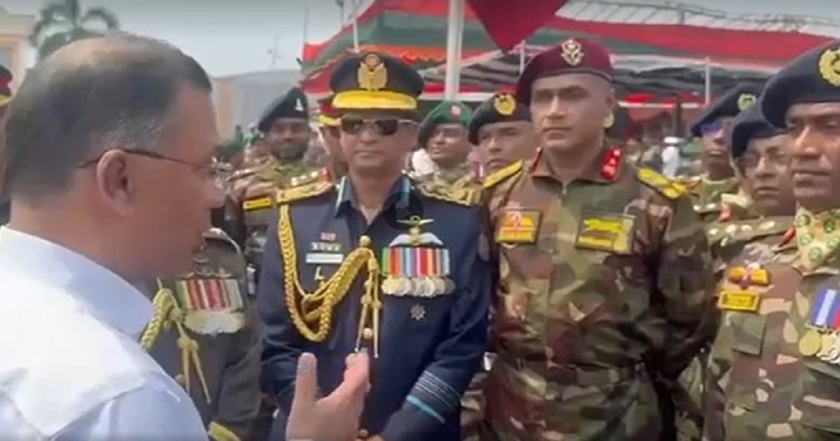 সশস্ত্র বাহিনীকে আরও শক্তিশালী করতে চাই: প্রধানমন্ত্রী