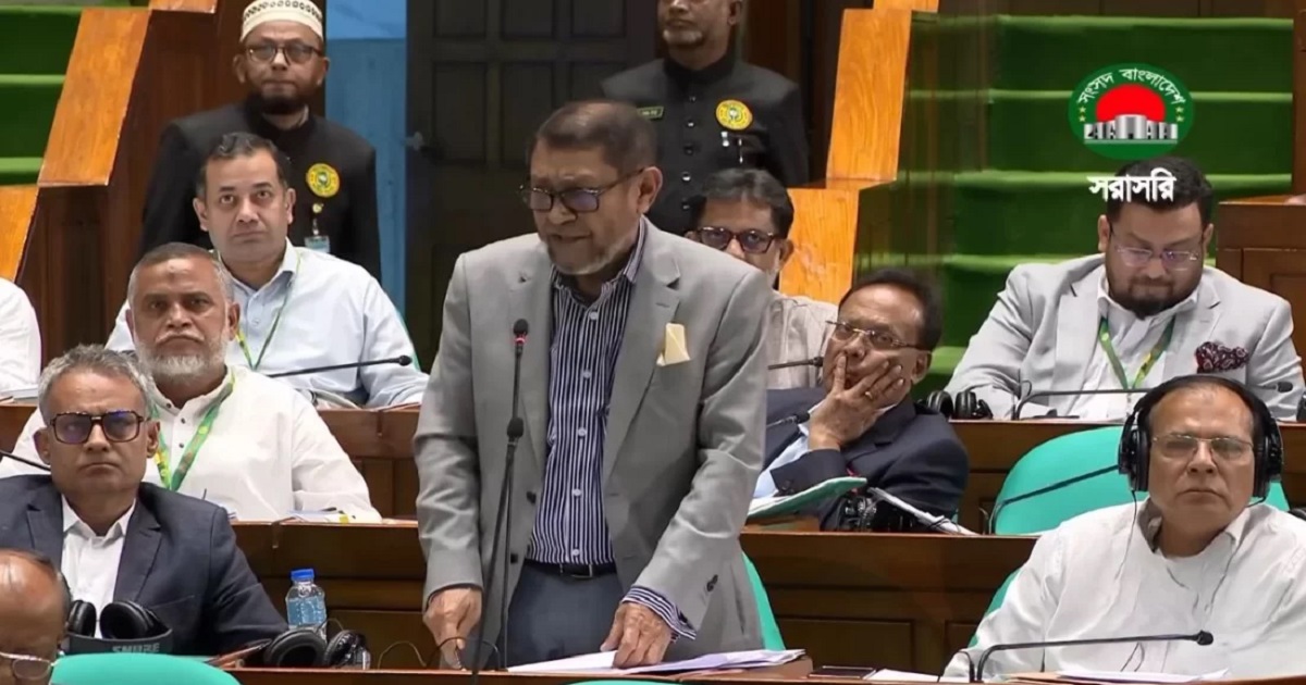 করোনা ভ্যাকসিনে ৪ হাজার ৩৯৪ কোটি টাকা ব্যয়: সংসদে জানালেন স্বাস্থ্যমন্ত্রী
