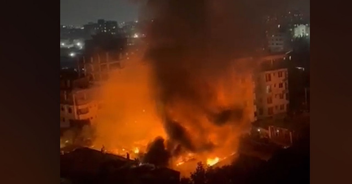 রাজধানীর তুরাগে বস্তিতে আগুন, নিয়ন্ত্রণে ৫ ইউনিট