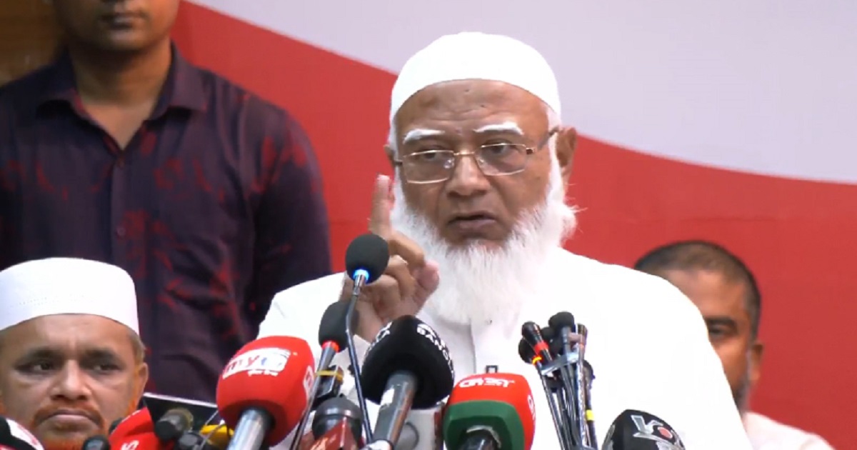 বিরোধী কণ্ঠ দমিয়ে দেয়ার চেষ্টা করছে সরকার : ডা. শফিক