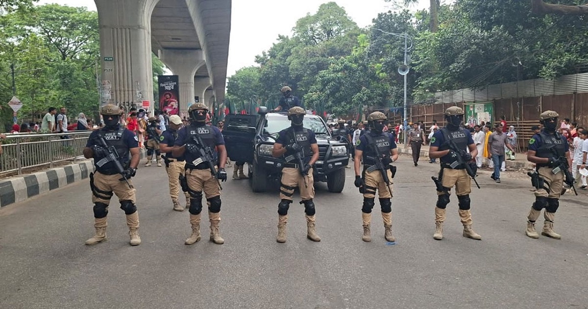 কঠোর নিরাপত্তা বলয়ে বৈশাখী শোভাযাত্রা