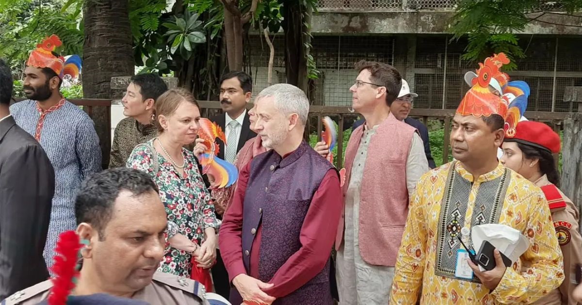 রাষ্ট্রদূতসহ বিদেশি কূটনীতিকদের বৈশাখী শোভাযাত্রা উদযাপন