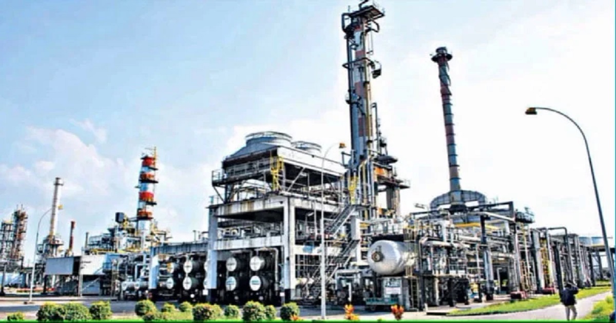 দেশের একমাত্র তেল শোধনাগার বন্ধ ঘোষণা