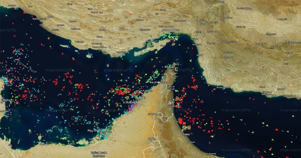 হরমুজে অবরোধ জারি ইরানের