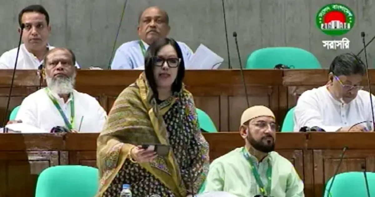 জ্বালানি সংকট ও মূল্যবৃদ্ধি নিয়ে সংসদে ক্ষোভ ঝাড়লেন রুমিন ফারহানা