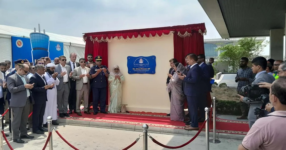 বিমানবন্দরকে আন্তর্জাতিক হাবে উন্নীত করতে চাই: বিমানমন্ত্রী