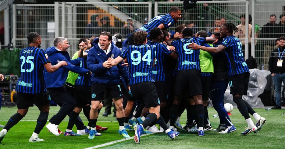 ২ গোলে পিছিয়ে পড়েও ফাইনালে মিলান