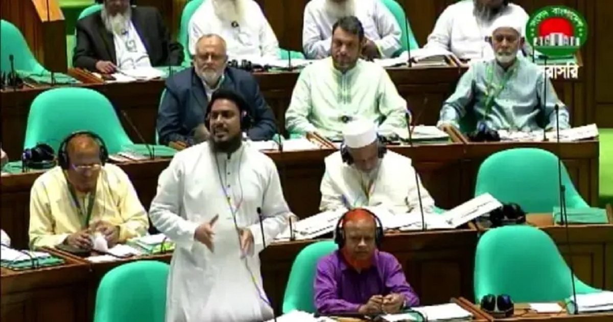 অনুন্নত যোগাযোগ ব্যবস্থা বৈষম্যের শিকার রংপুর : সংসদে আখতার হোসেন