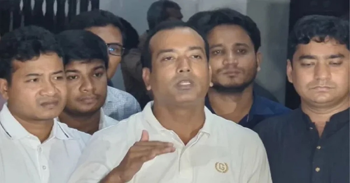 শাহবাগ থানায় ডাকসু নেতাদের ওপর হামলা: দুঃখপ্রকাশ ছাত্রদল সভাপতির