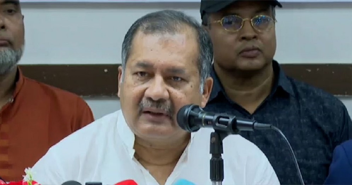 বিগত সরকার দেশের অর্থনীতিকে ভঙ্গুর করেছে: তথ্যমন্ত্রী