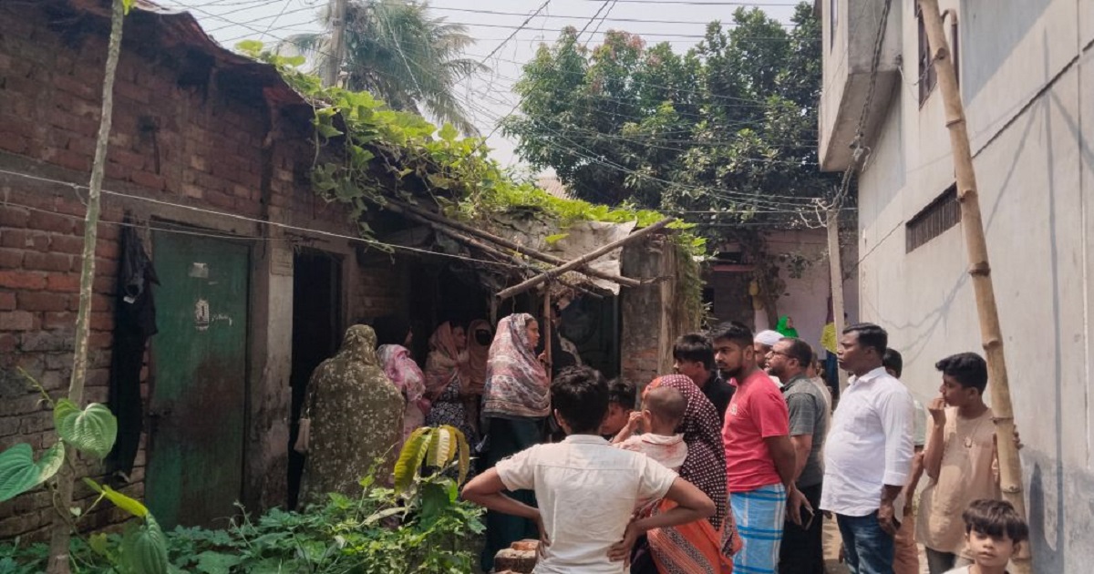 ছেলে ও বাবার মরদেহ উদ্ধার