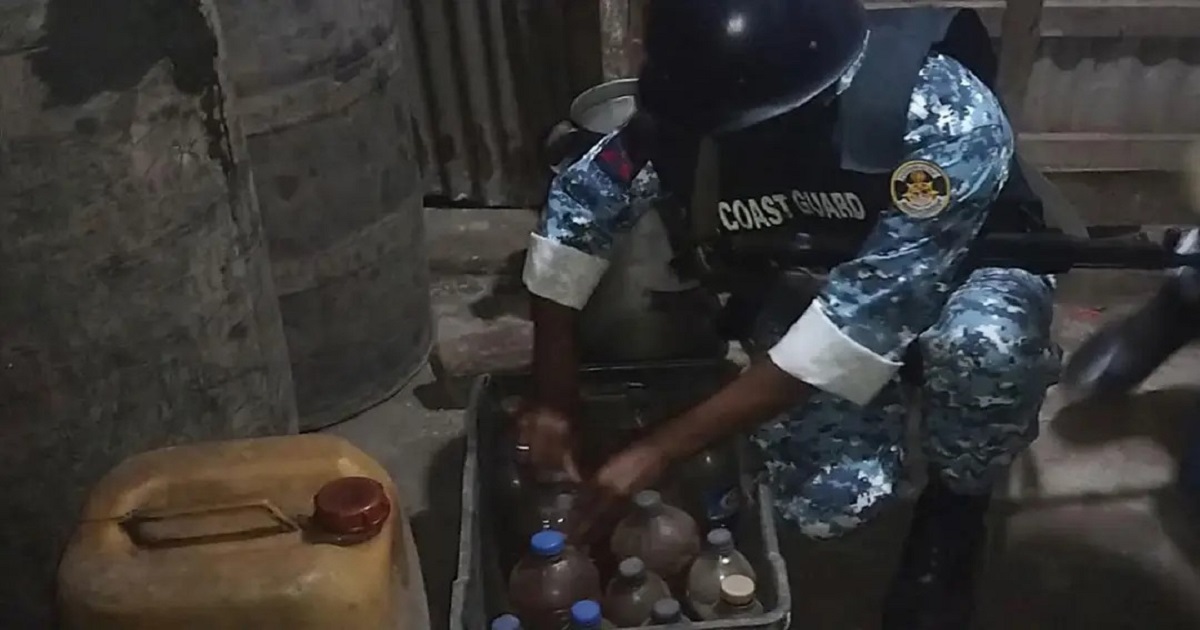 বরগুনায় ১২৬০ লিটার জ্বালানি তেল উদ্ধার