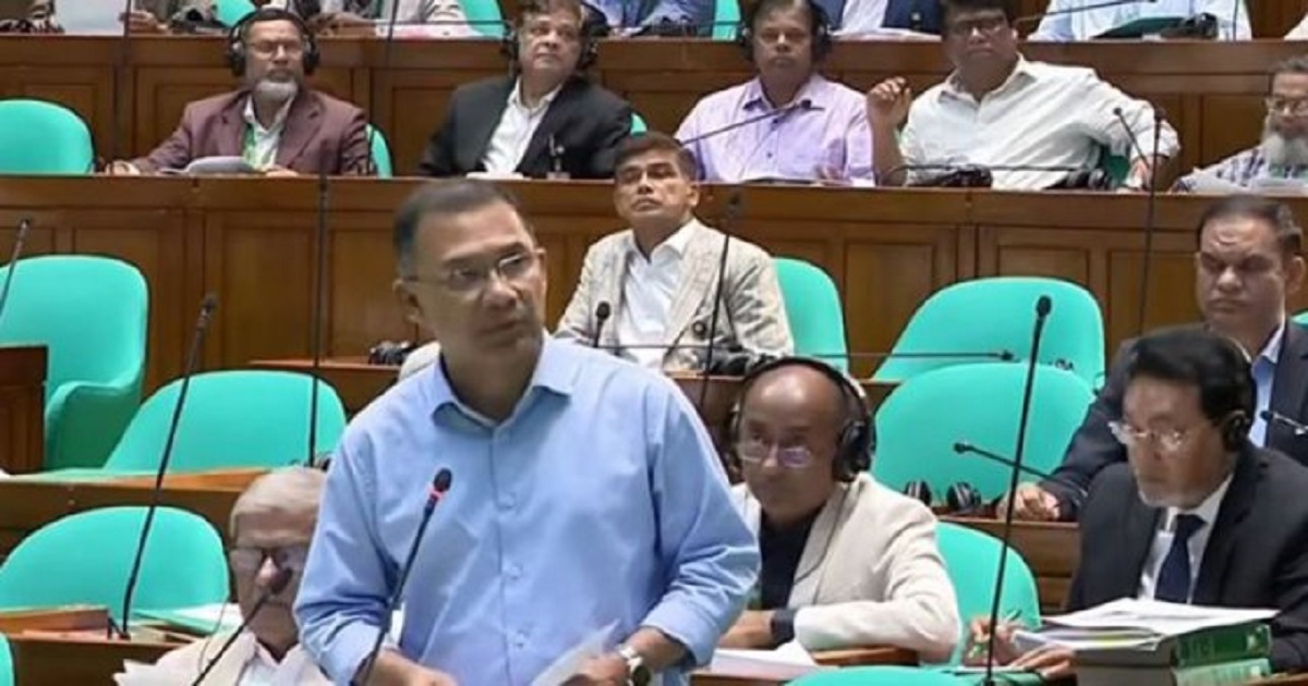 জরুরি সেবায় নিয়োজিতদের রেশনিং তুলে নেয়া হয়েছে : প্রধানমন্ত্রী