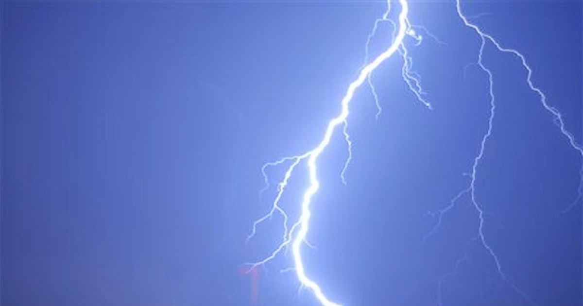 গাইবান্ধায় বজ্রাঘাতে ৩ জনের মৃত্যু