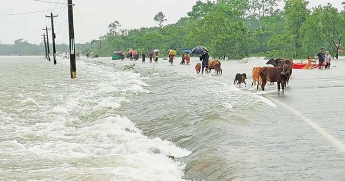 ৫ জেলায় বন্যার আশঙ্কা, কয়েকটি নদীর পানি বিপৎসীমার ওপরে