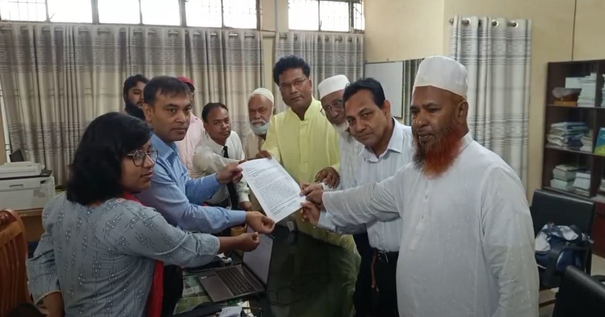 ঝিনাইদহে কৃষি বিশ্ববিদ্যালয় ও নদী সংস্কারের দাবিতে প্রধানমন্ত্রীর বরাবর স্মারকলিপি
