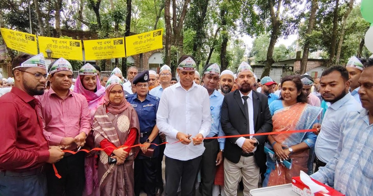 ভূমি দখলকারীদের বিরুদ্ধে সামাজিক প্রতিরোধ জরুরি: প্রতিমন্ত্রী ফরহাদ