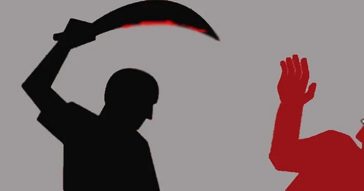 বাবাকে বাাঁতে গিয়ে  সন্ত্রাসীদের ধারালো অস্ত্রের আঘাতে মেয়ে  জখম, অভিযোগ যুবদলের বিরুদ্ধে