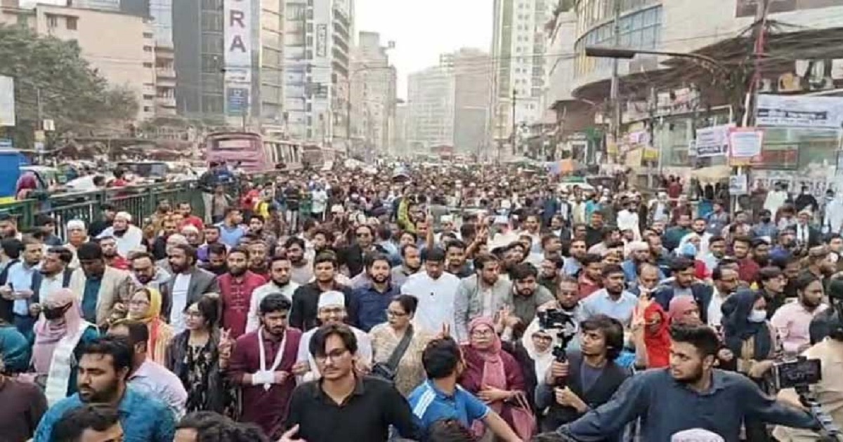 নাসীরুদ্দীন পাটোয়ারীর ওপর হামলার প্রতিবাদে রাজধানীতে এনসিপির বিক্ষোভ মিছিল