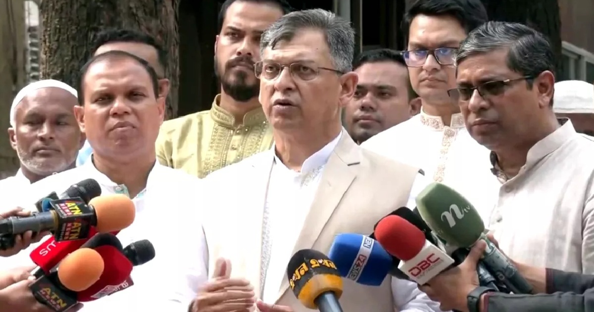 জাতীয় ঐক্য ও দেশ গড়ার প্রত্যয়ে কাজ করছে সরকার: স্বরাষ্ট্রমন্ত্রী