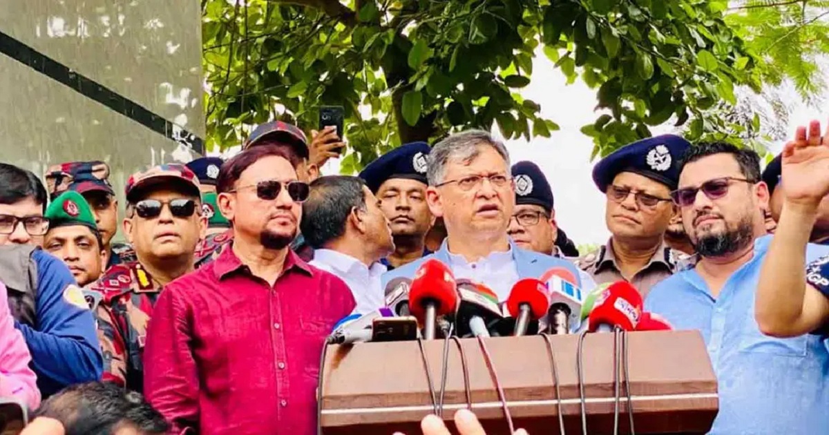 জঙ্গল সলিমপুরে সন্ত্রাসী আস্তানা গড়ে উঠতে দেয়া হবে না : স্বরাষ্ট্রমন্ত্রী